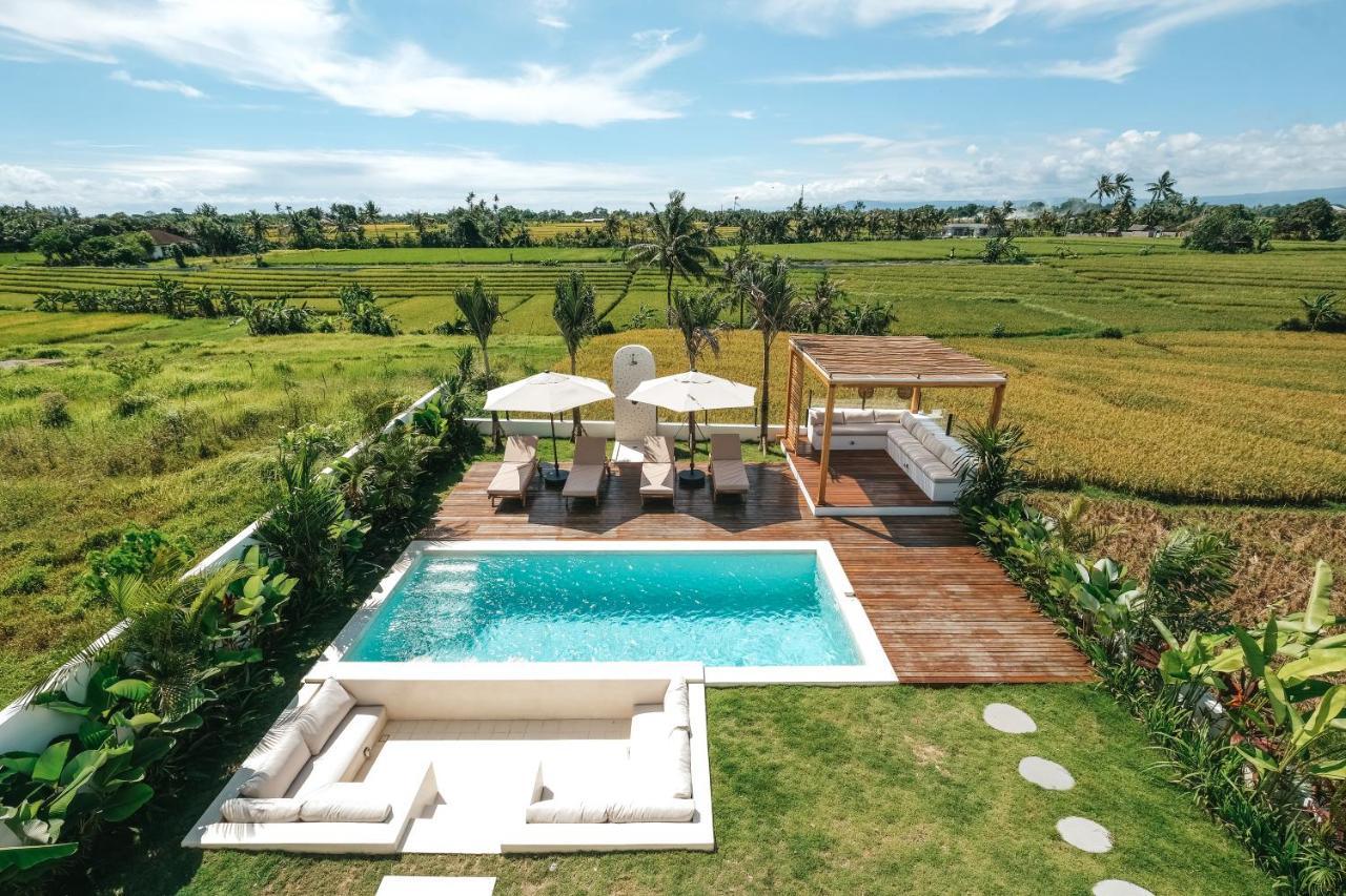 Botanique Villa & Studio Танах Лот Экстерьер фото