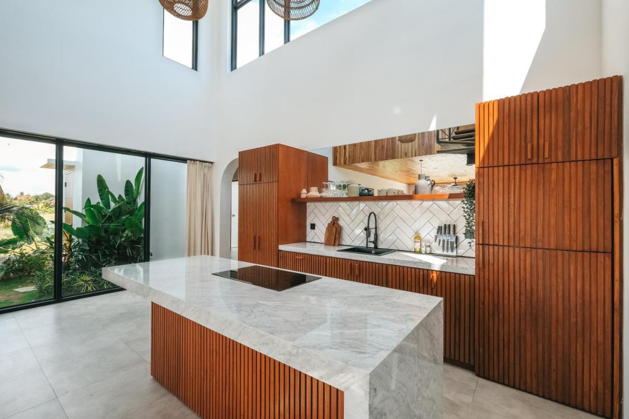 Botanique Villa & Studio Танах Лот Экстерьер фото